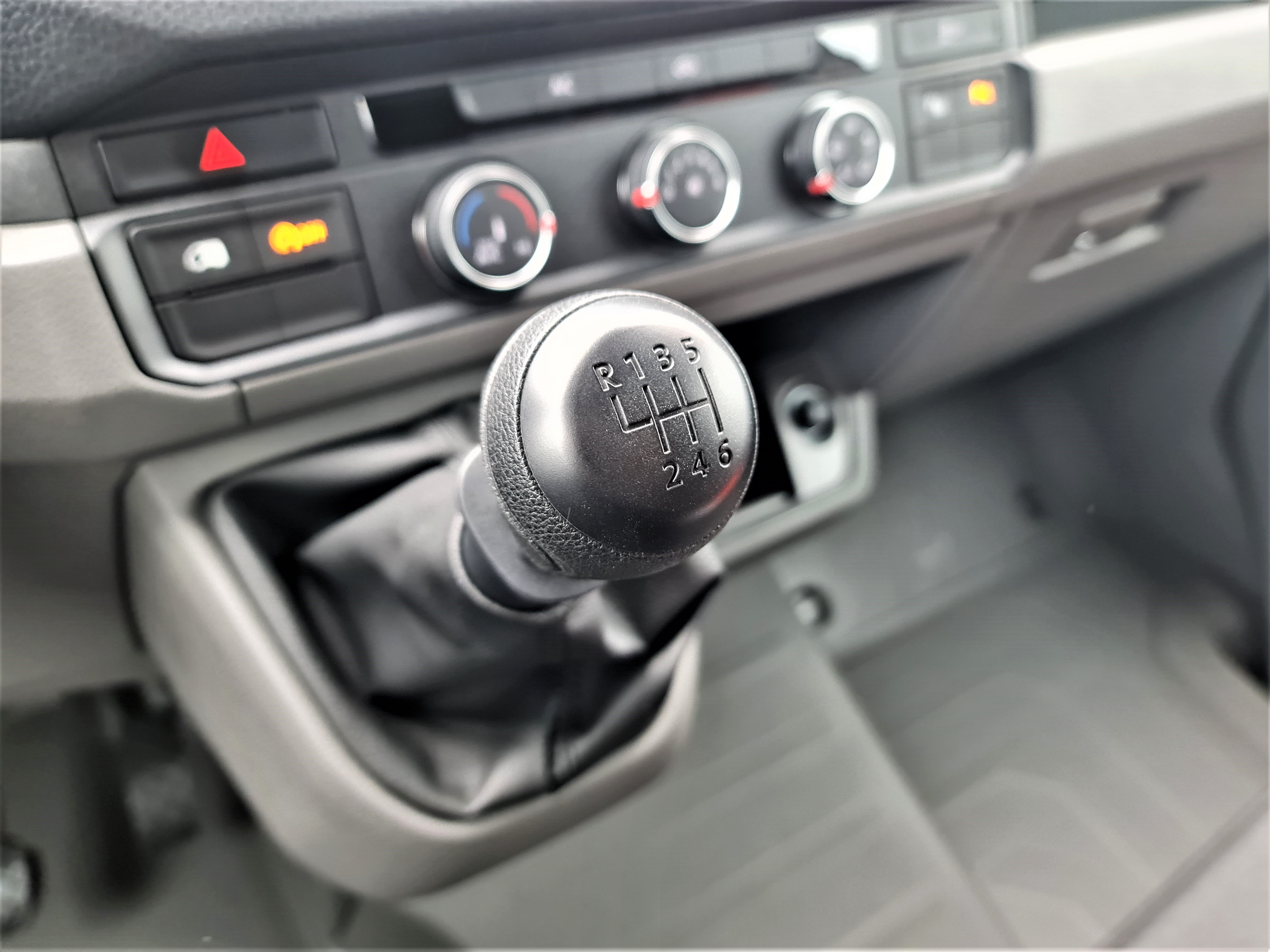 19-6647746b24830.jpg