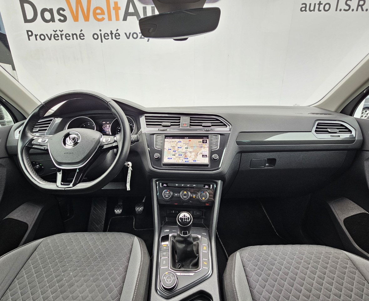 8-Vlastni-680f2c4cb0e15.jpg