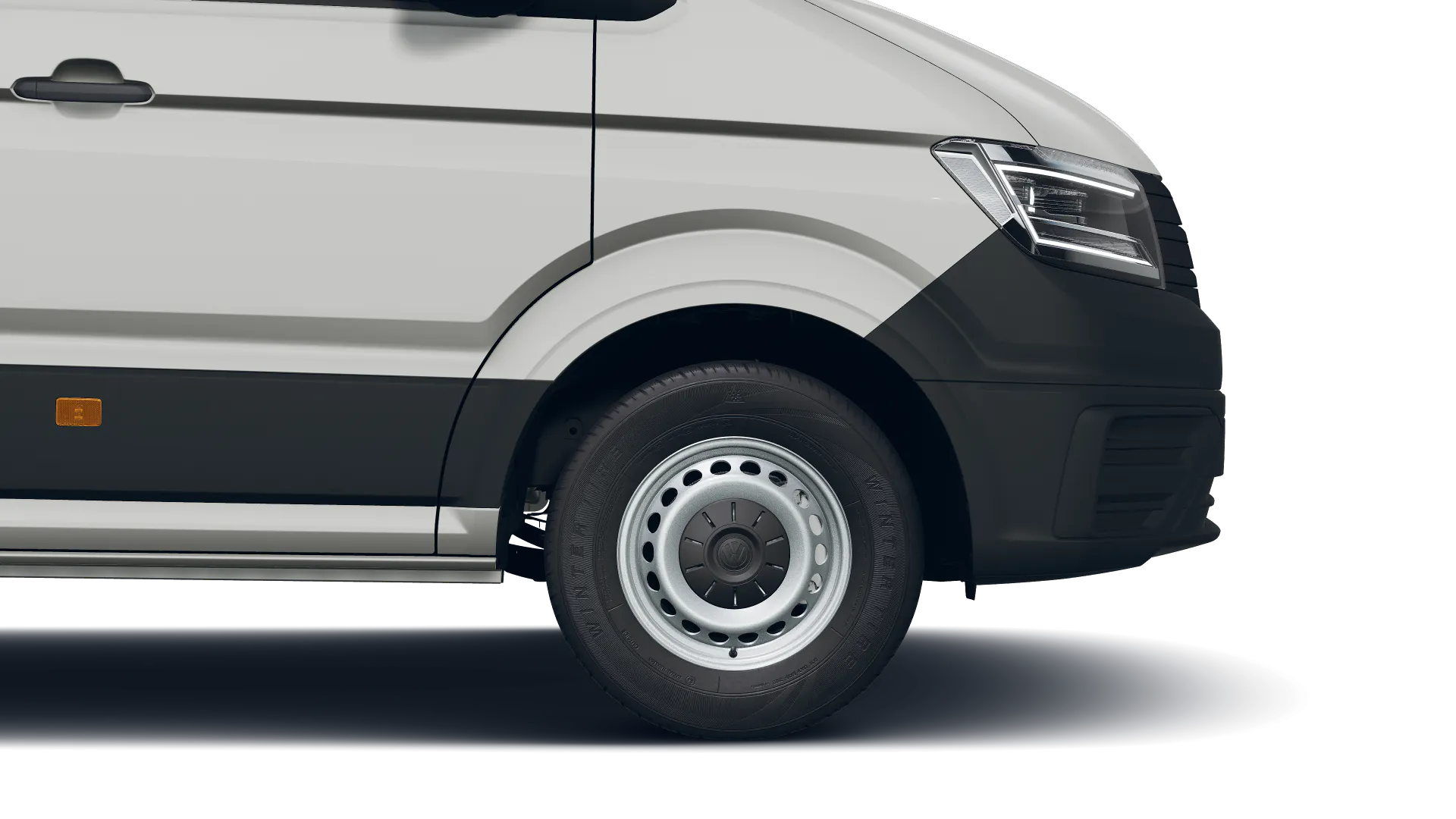 front-zoom-18-6accaa86cadd8.webp